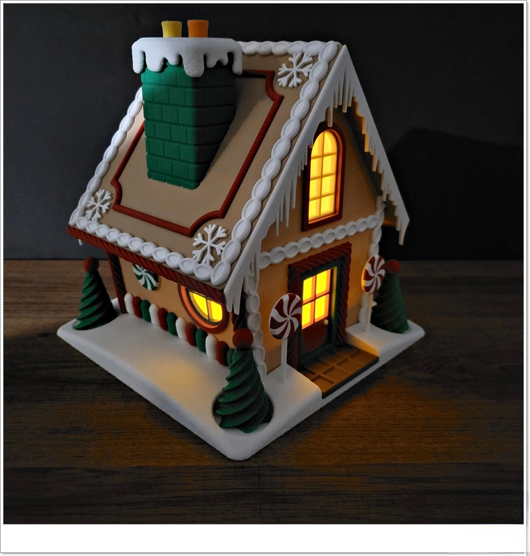 Large Gingerbread House – Glowing Christmas Decoration & Candy Hideout! 🍬🏠