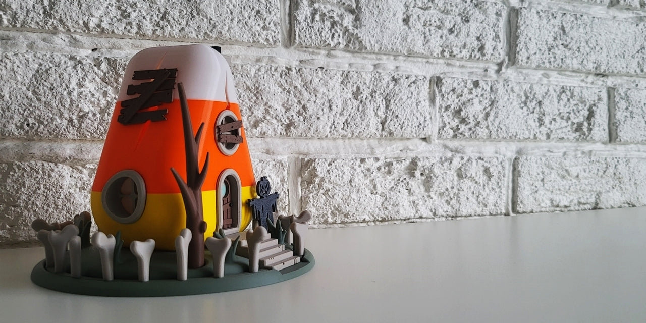 Halloween "Candy Corn" House – Your spookily sweet tealight decoration! 🍬🎃